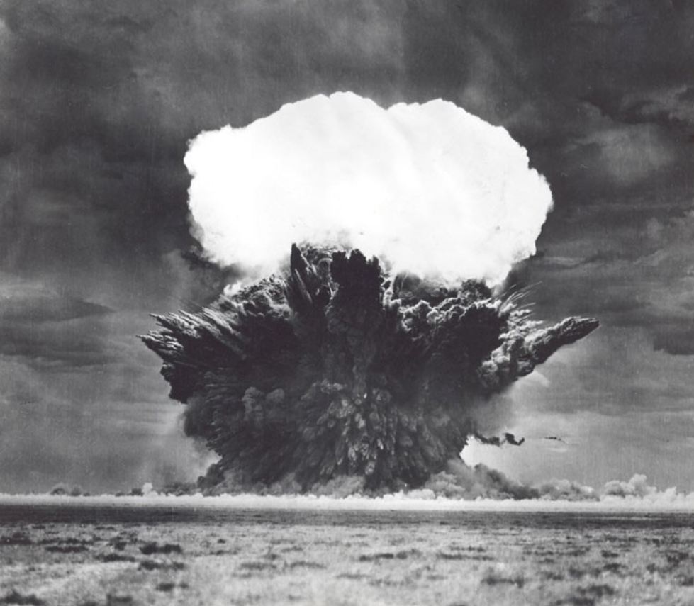 Семипалатинский ядерный полигон испытания бомбы